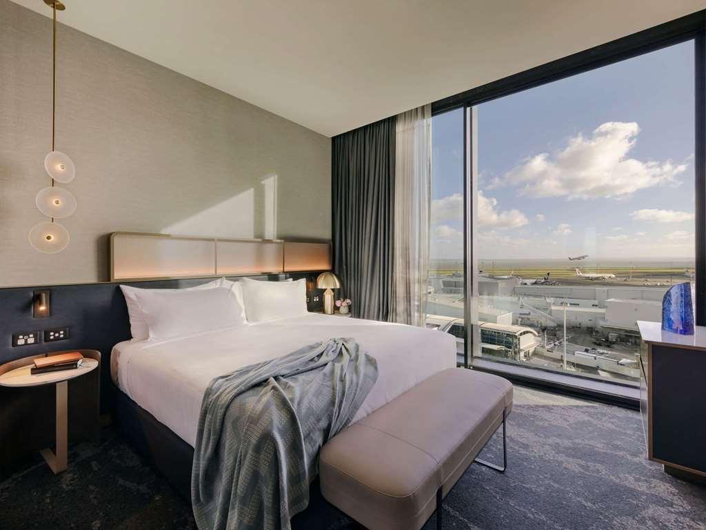 Pullman Auckland Airport Hotel Room photo